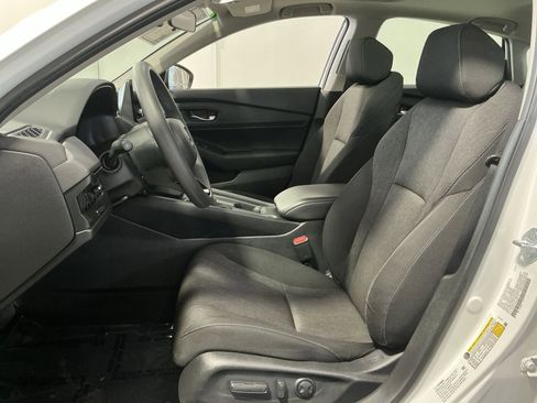 Used 2024 Honda Accord EX image 14