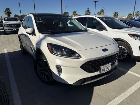 Used 2022 Ford Escape SEL w/ Technology Package image 8