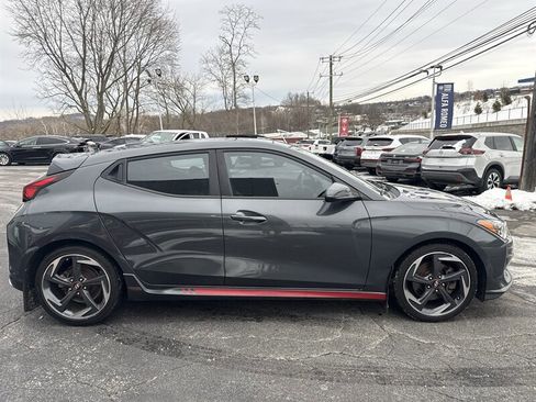 Used 2019 Hyundai Veloster Turbo image 7