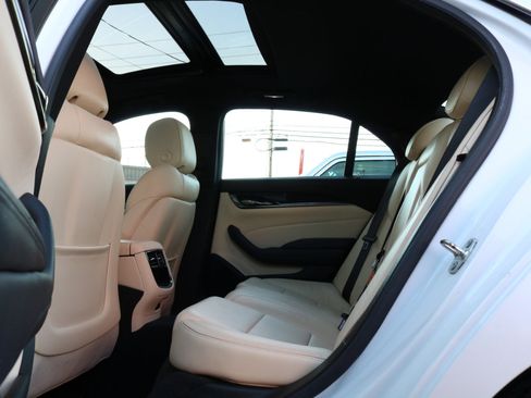 Used 2018 Cadillac CTS Luxury image 38