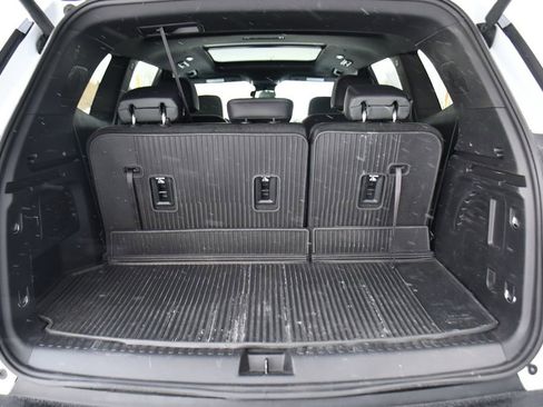 Used 2024 GMC Acadia AT4 w/ Luxury Package image 20