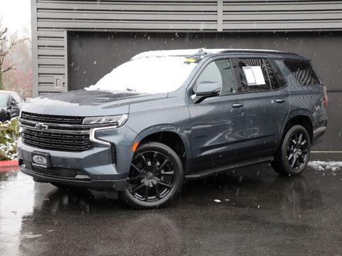 Used 2021 Chevrolet Tahoe RST w/ Luxury Package image 1