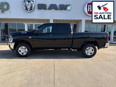 Used 2025 RAM 2500 Tradesman AWD/4WD image 2