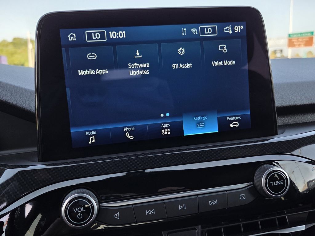 Used 2025 Ford Escape ST-Line Select AWD/4WD image 13