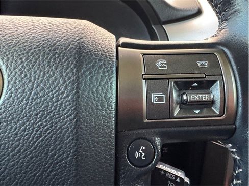Used 2015 Lexus GX 460 w/ Premium Package AWD/4WD image 16