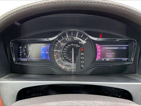 Used 2013 Lincoln MKX FWD image 26