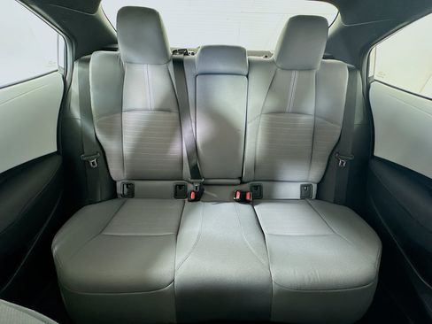 Used 2025 Toyota Corolla SE FWD image 30