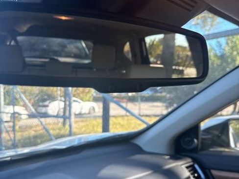 Used 2019 Honda CR-V Touring image 17