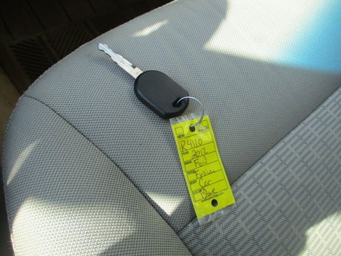 Used 2012 Ford Fusion SE FWD image 37