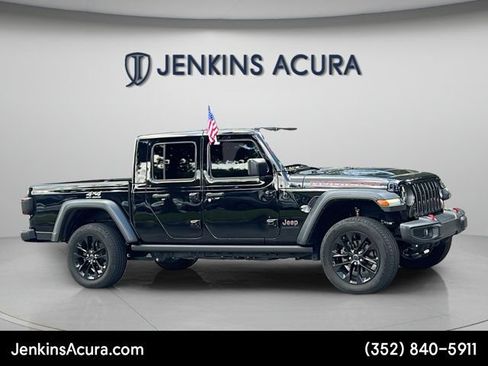 Used 2022 Jeep Gladiator Rubicon w/ LED Lighting Group AWD/4WD image 1