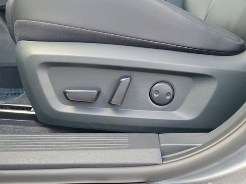 New 2026 Nissan Rogue SV image 19