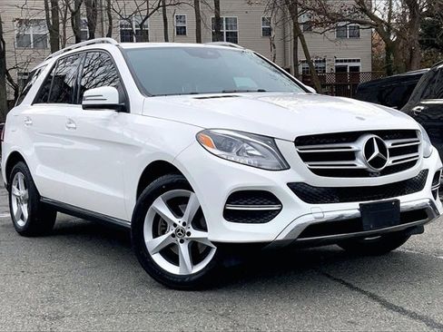 Used 2018 Mercedes-Benz GLE 350 4MATIC image 1