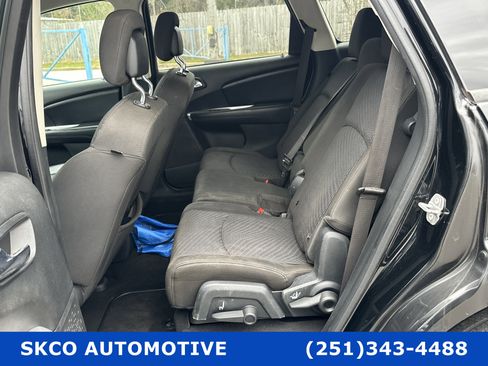 Used 2018 Dodge Journey SE w/ Connectivity Group image 14