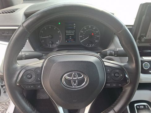 Certified 2024 Toyota Corolla SE FWD image 19