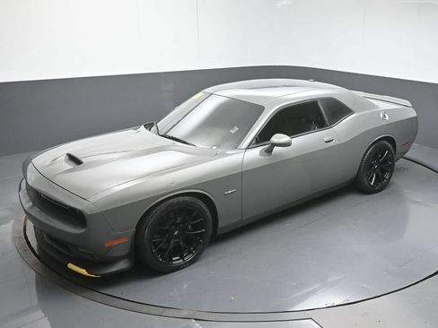 Used 2019 Dodge Challenger R/T w/ Performance Plus Package RWD image 39