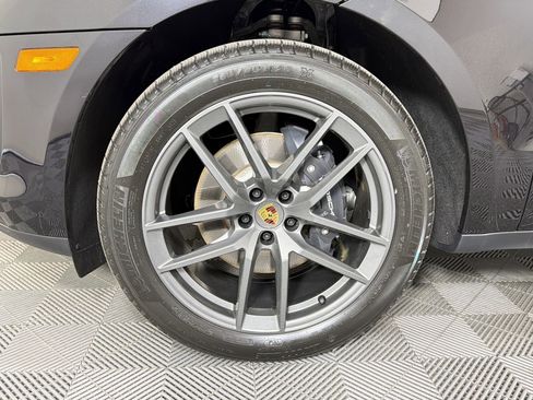 Used 2026 Porsche Macan Turbo image 14