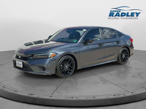 Used 2024 Honda Civic Sport image 5