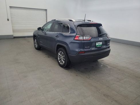 Used 2020 Jeep Cherokee Latitude Plus w/ Cold Weather Group AWD/4WD image 5
