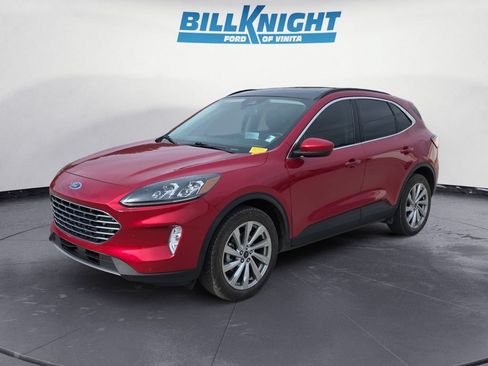 Used 2022 Ford Escape Titanium w/ Titanium Elite Package AWD/4WD image 1