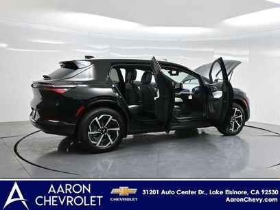 New 2025 Chevrolet Equinox EV LT w/ Convenience Package