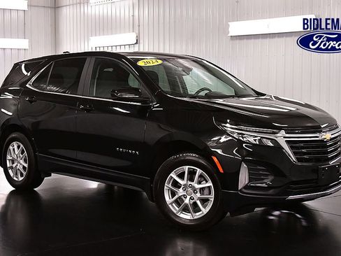 Used 2024 Chevrolet Equinox LT AWD/4WD image 1
