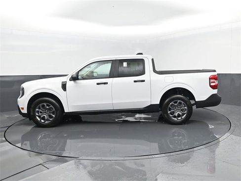 New 2025 Ford Maverick XLT w/ Equipment Group 302A image 5