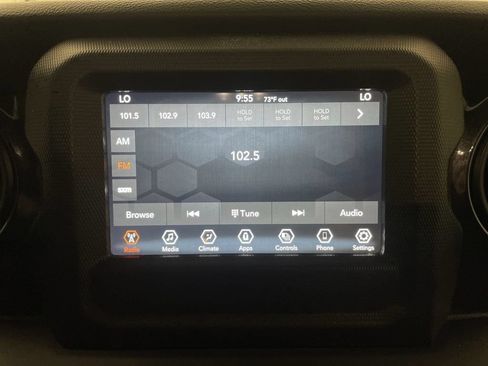 Used 2021 Jeep Wrangler Unlimited Sport AWD/4WD image 5