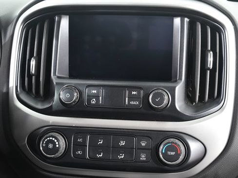 Used 2022 Chevrolet Colorado LT w/ LT Convenience Package RWD image 9