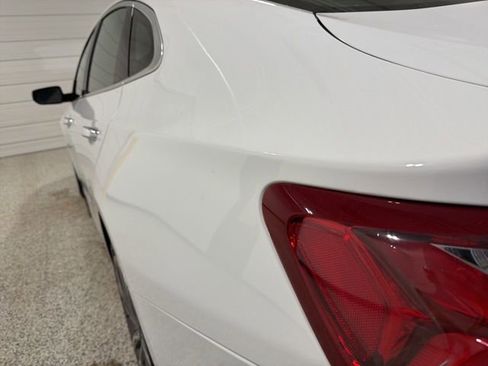 Used 2019 Chevrolet Malibu Premier image 11