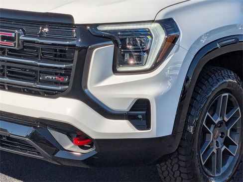 New 2026 GMC Terrain AT4 image 9