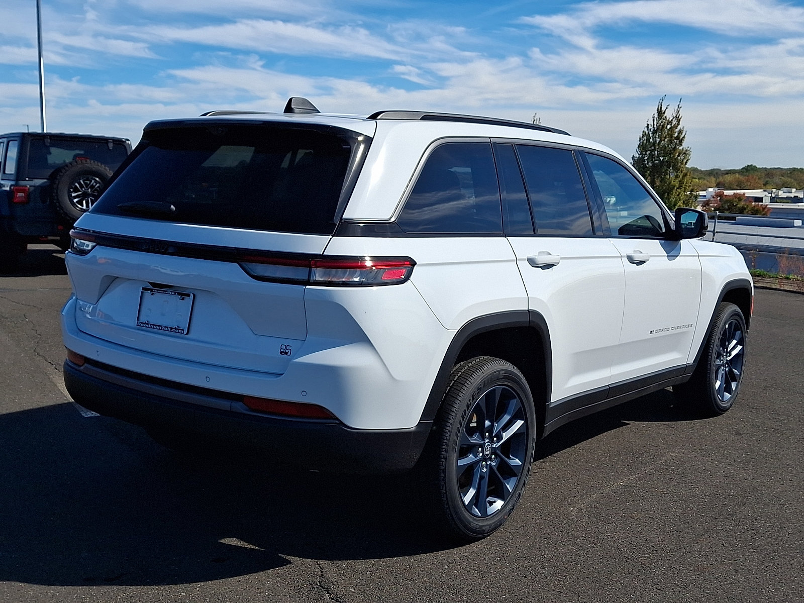 New 2026 Jeep Grand Cherokee Limited AWD/4WD image 4