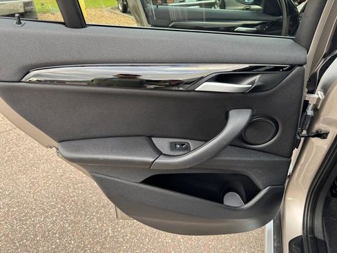 Used 2022 BMW X1 xDrive28i w/ Convenience Package image 23