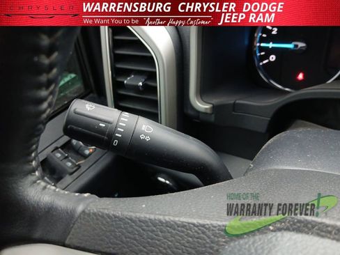 Used 2022 Ford F250 Lariat w/ Chrome Package image 19