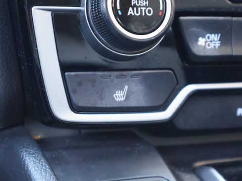 Used 2018 Honda CR-V Touring image 26