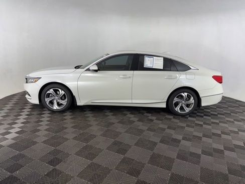 Certified 2018 Honda Accord EX-L image 11