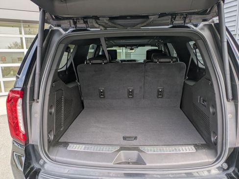 Used 2021 GMC Yukon XL Denali w/ Denali Ultimate Package image 31
