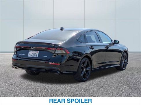 Used 2025 Honda Accord Sport image 7