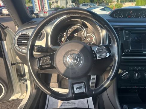 Used 2016 Volkswagen Beetle R-Line SE FWD image 14