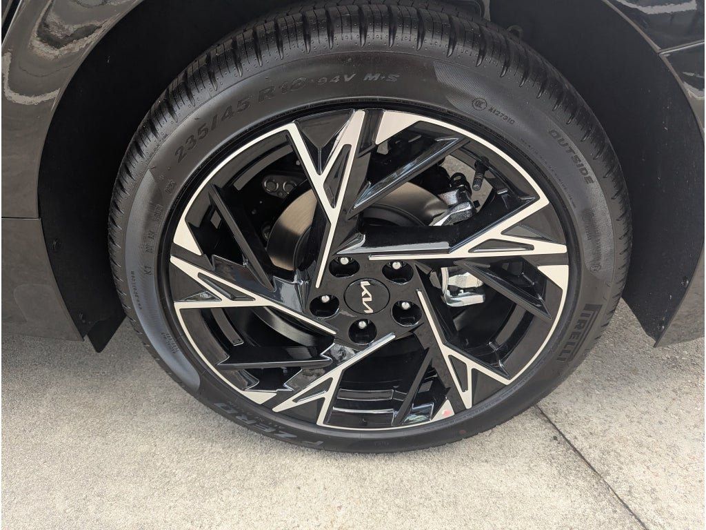 New 2026 Kia K5 GT-Line FWD image 9