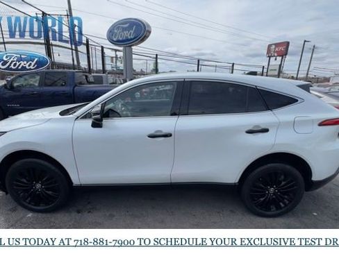 Used 2023 Toyota Venza Nightshade AWD/4WD image 2
