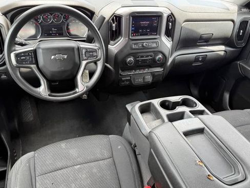 Used 2021 Chevrolet Silverado 1500 Custom Trail Boss w/ Safety Confidence Package AWD/4WD image 12