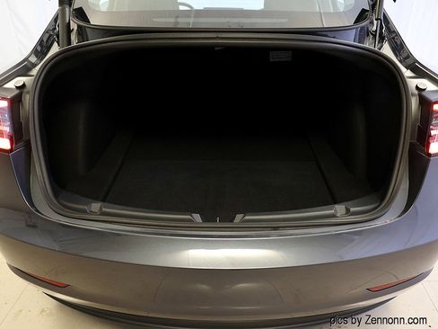 Used 2023 Tesla Model 3 Standard Range image 25