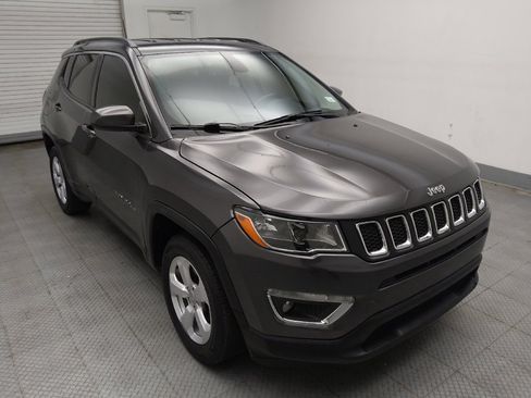 Used 2021 Jeep Compass Latitude w/ Convenience Group AWD/4WD image 13