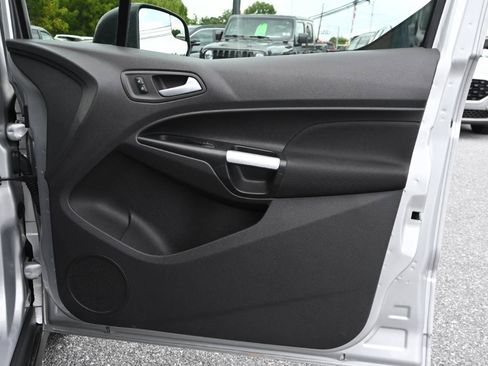 Used 2017 Ford Transit Connect XLT FWD image 29