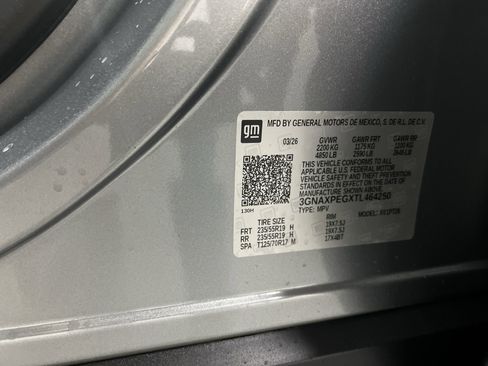 New 2026 Chevrolet Equinox LT w/ LPO, Floor Liner Package AWD/4WD image 68