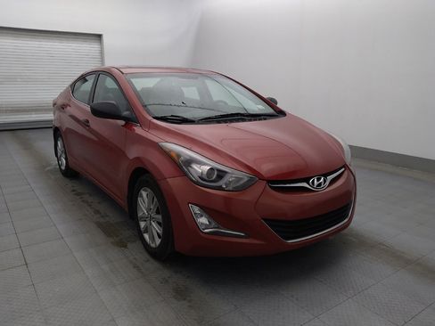 Used 2015 Hyundai Elantra SE w/ Option Group 03 FWD image 13