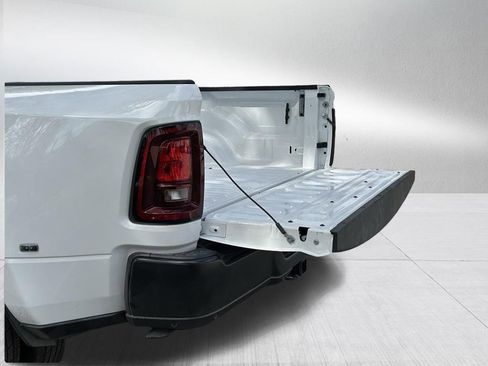 New 2026 RAM 3500 Tradesman image 28