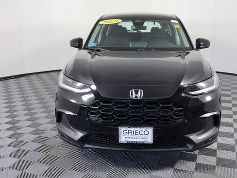 Certified 2023 Honda HR-V LX image 3