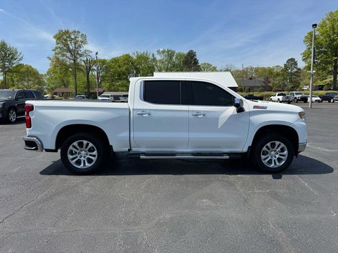 Used 2022 Chevrolet Silverado 1500 LTZ w/ Technology Package image 5