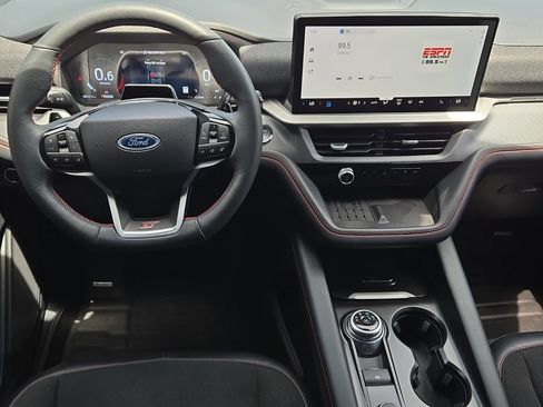 Used 2025 Ford Explorer ST RWD image 12